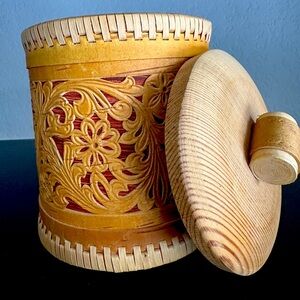 Floral Birch Bark Basket Nature Made Hand Crafted 6”. X 4.5”